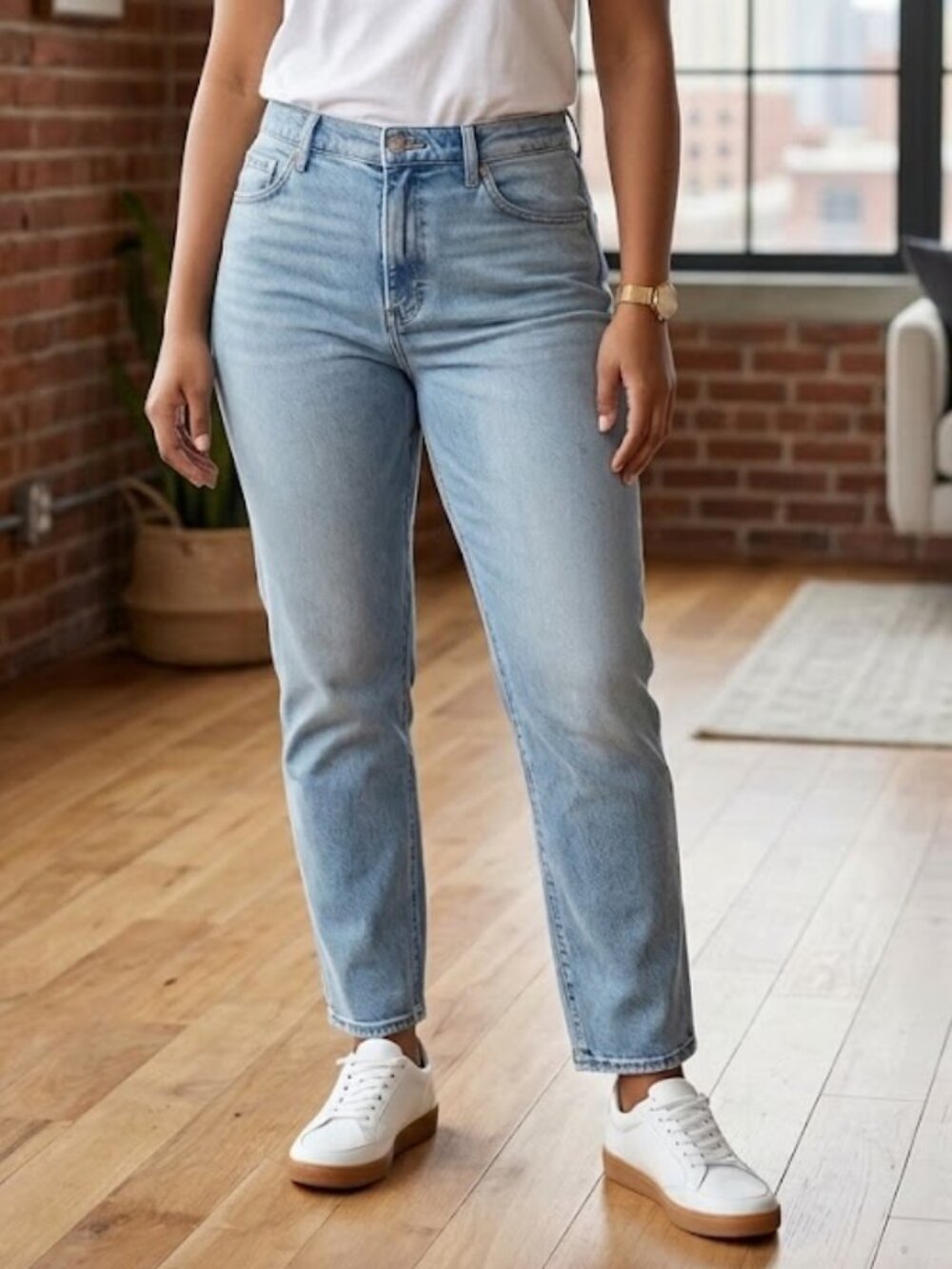 Good American Light Wash The Weekender Jeans Size 8 29 High Rise Tapered Mom